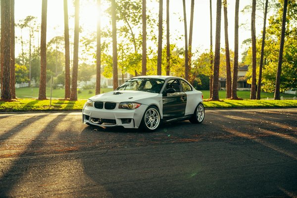 Guide Pratique pour Installer un Système de Refroidissement Ultra Efficace dans Votre Voiture de Compétition